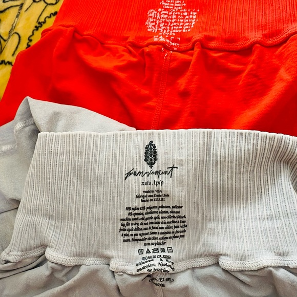 FINAL PRICE!! Free People Good Karma Flare Leggings Size Small - Picture 8 of 9